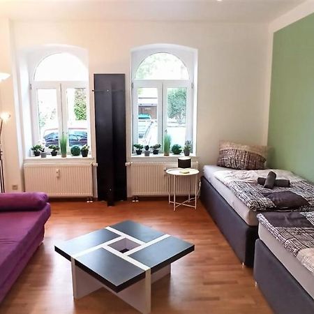 Apartment Fuer Bis Zu 7 Personen Mit Balkon Halberstadt Ngoại thất bức ảnh