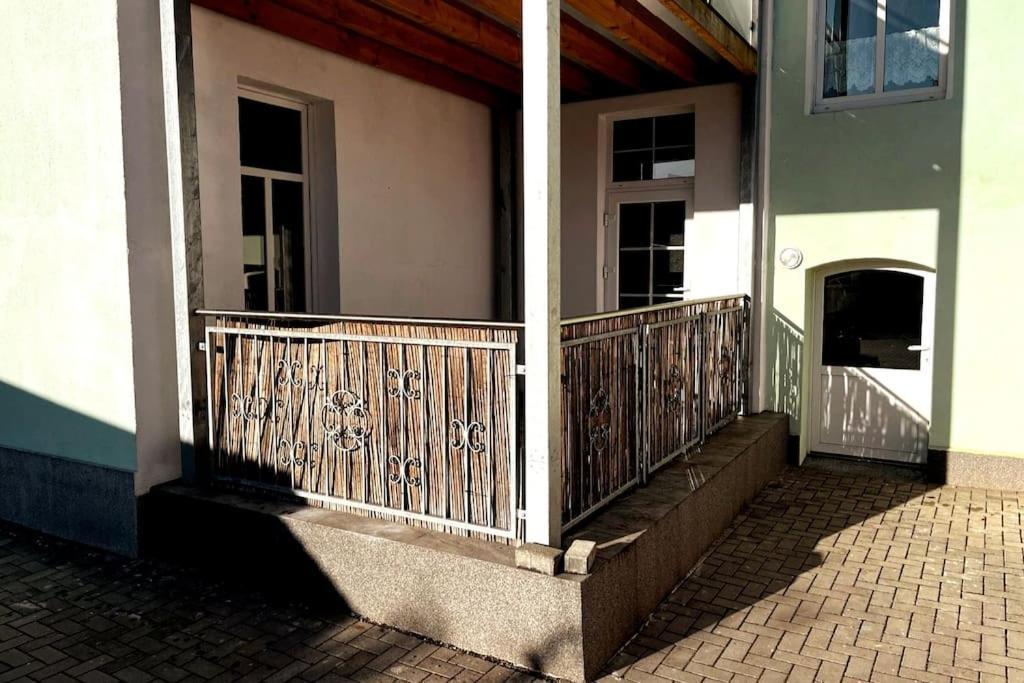 Apartment Fuer Bis Zu 7 Personen Mit Balkon Halberstadt Ngoại thất bức ảnh