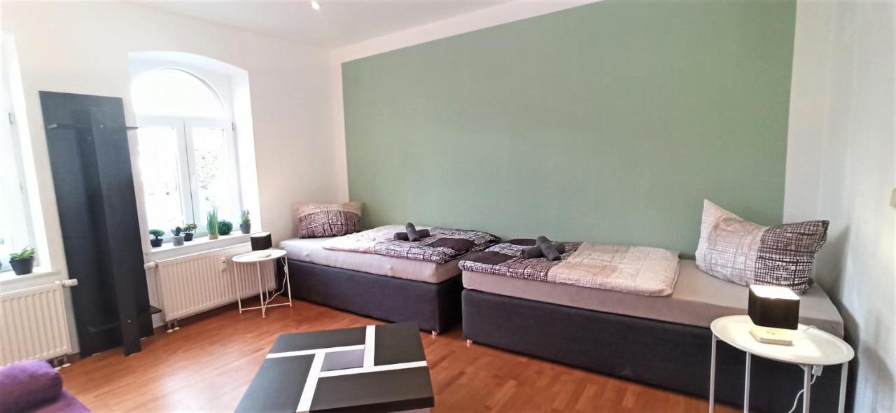 Apartment Fuer Bis Zu 7 Personen Mit Balkon Halberstadt Ngoại thất bức ảnh