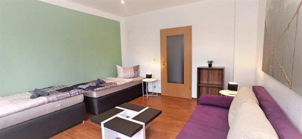 Apartment Fuer Bis Zu 7 Personen Mit Balkon Halberstadt Ngoại thất bức ảnh