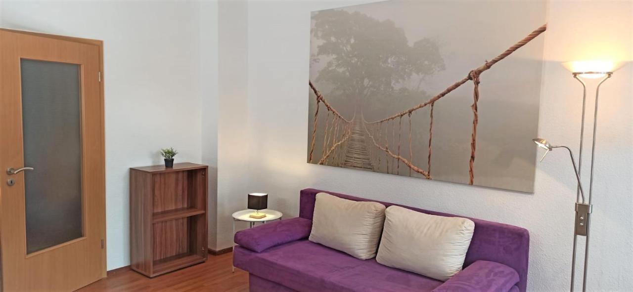 Apartment Fuer Bis Zu 7 Personen Mit Balkon Halberstadt Ngoại thất bức ảnh