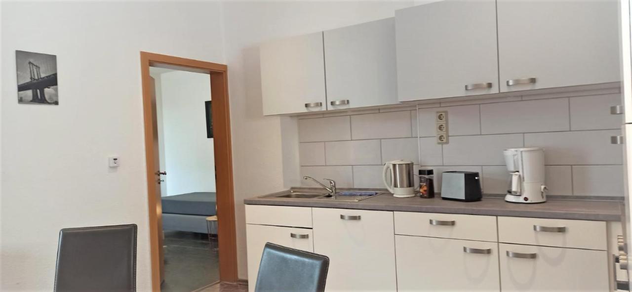 Apartment Fuer Bis Zu 7 Personen Mit Balkon Halberstadt Ngoại thất bức ảnh